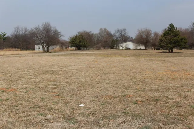 Photo 8 — 18477 320th Street, Norman, OK 73072