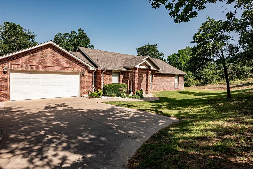 Photo 2 — 12803 El Zorro, Edmond, OK 73034