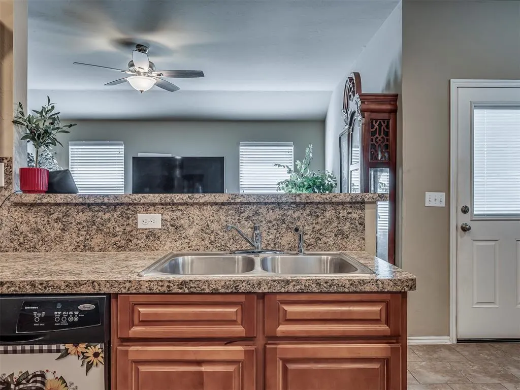 Photo 15 — 9624 Kylie Drive, Oklahoma City, OK 73160
