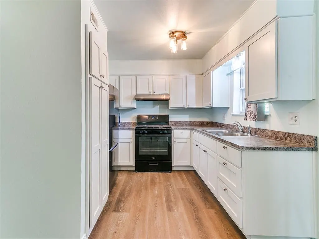 Photo 9 — 6704 N Meridian Avenue e, Oklahoma City, OK 73116