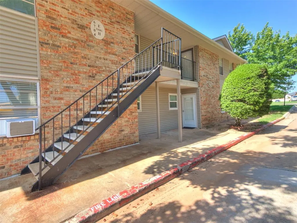 Photo 19 — 6704 N Meridian Avenue e, Oklahoma City, OK 73116