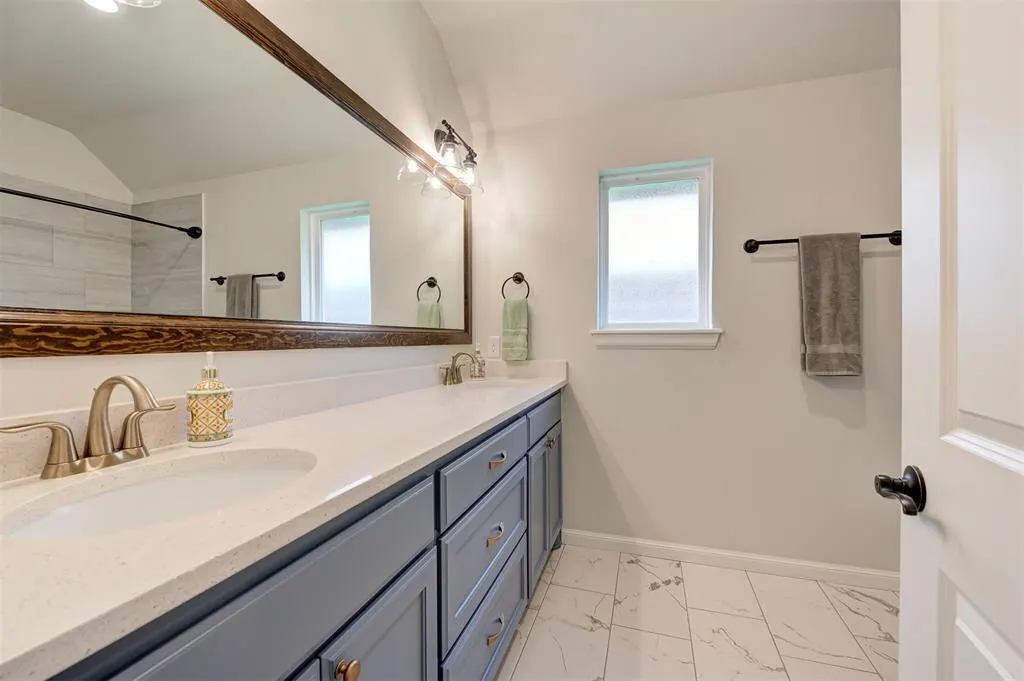 Photo 37 — 409 Tralee Lane, Yukon, OK 73099