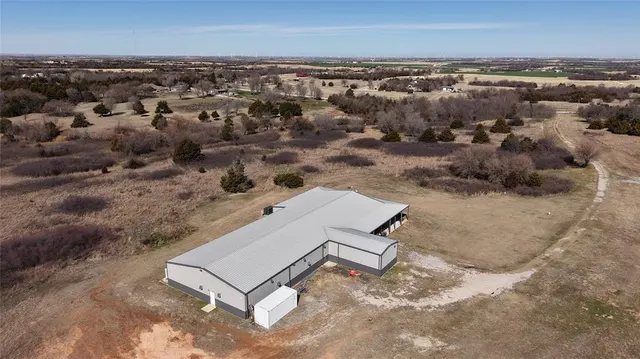 Photo 5 — 16370 W Hefner Road Avenue, Yukon, OK 73099