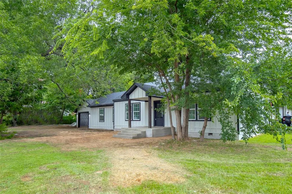 Photo 2 — 3601 NW 21st Street, Oklahoma City, OK 73107