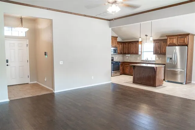 Photo 5 — 8009 Hillers Road, Oklahoma City, OK 73132