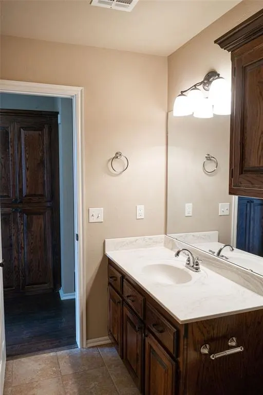 Photo 26 — 8009 Hillers Road, Oklahoma City, OK 73132