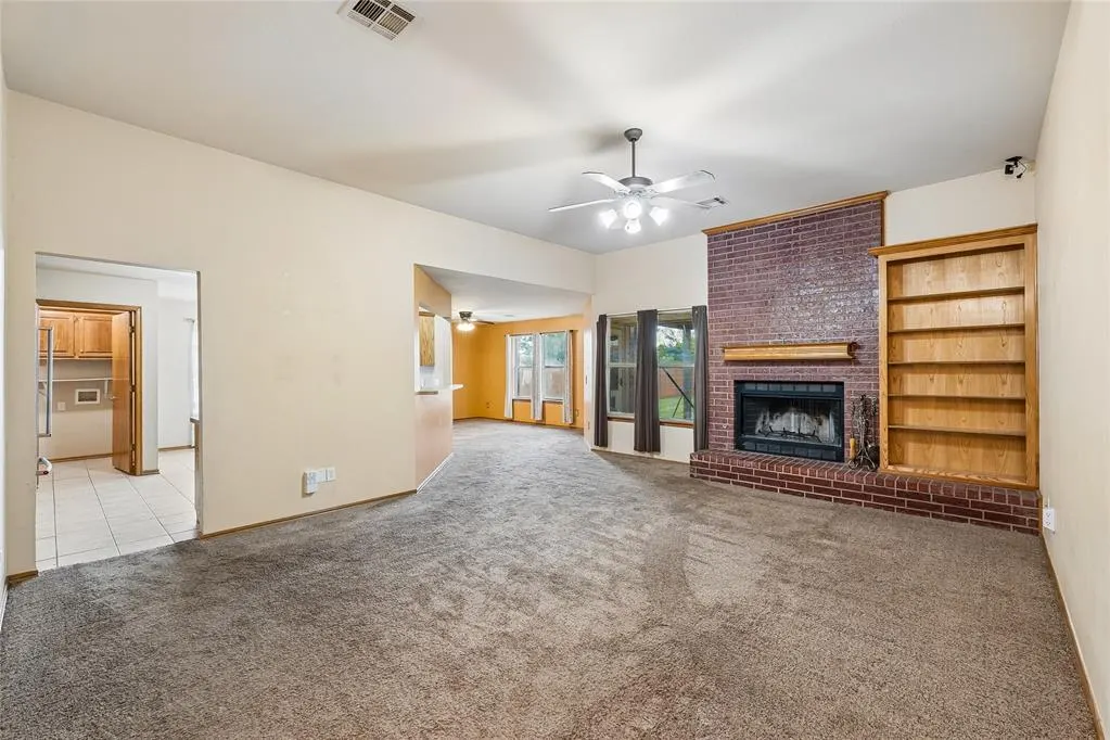 Photo 8 — 1909 Bradford Way, Edmond, OK 73003