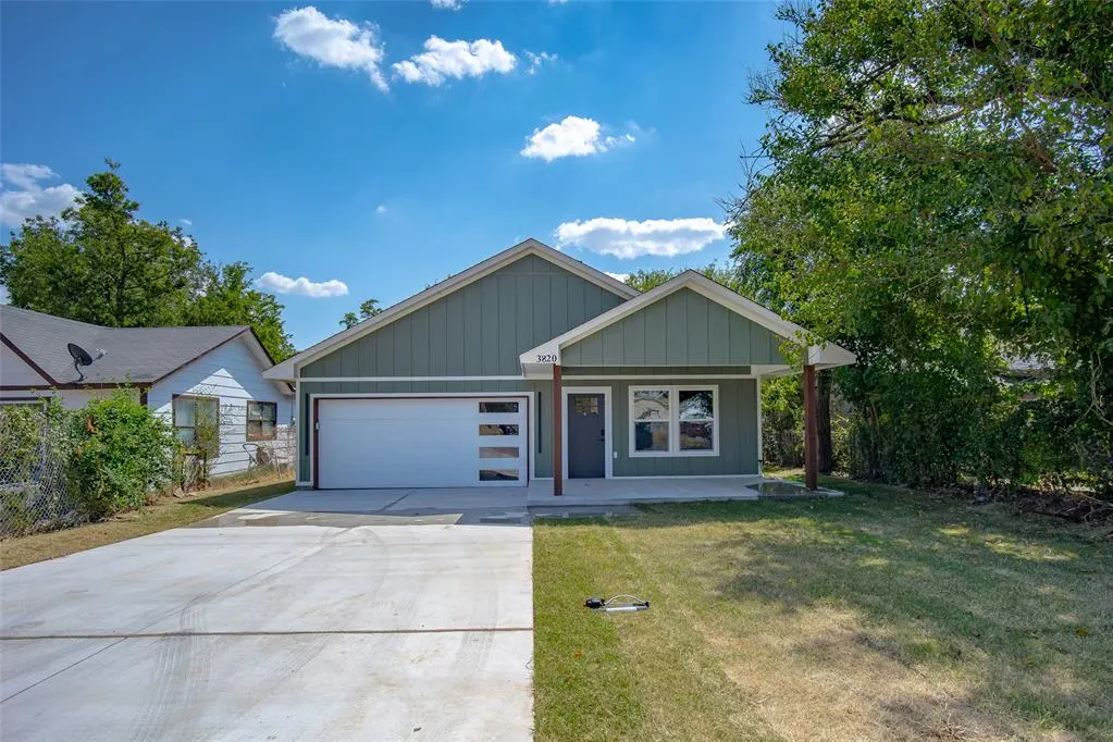 Front exterior — 3820 NW 11th Street, Oklahoma City, OK 73107