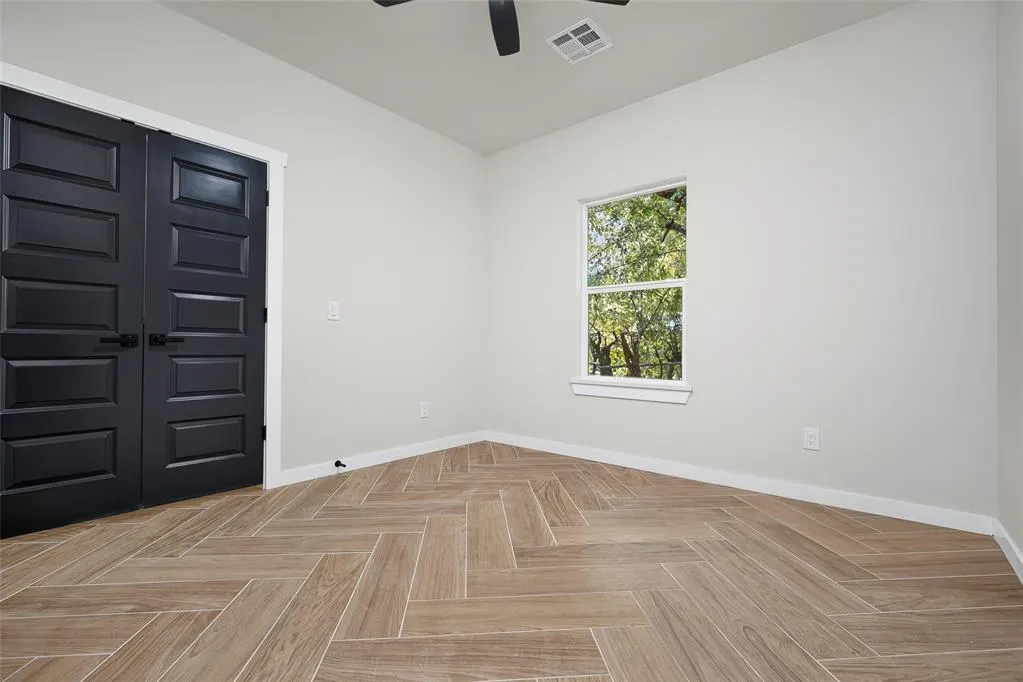 Photo 18 — 3820 NW 11th Street, Oklahoma City, OK 73107
