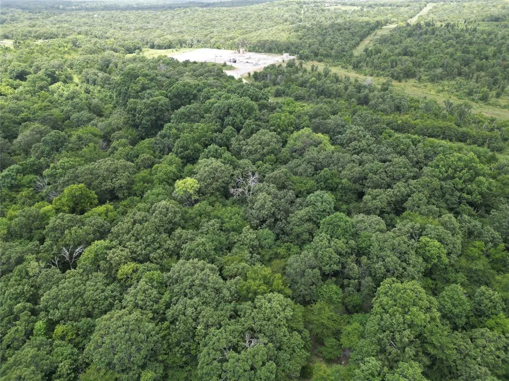 Photo 4 — D 126.9 Road Road, Wetumka, OK 74883