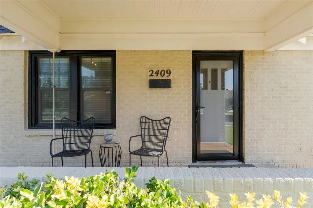 Photo 4 — 2409 NW 19th Street, Oklahoma City, OK 73107