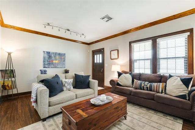 Photo 5 — 2409 NW 19th Street, Oklahoma City, OK 73107