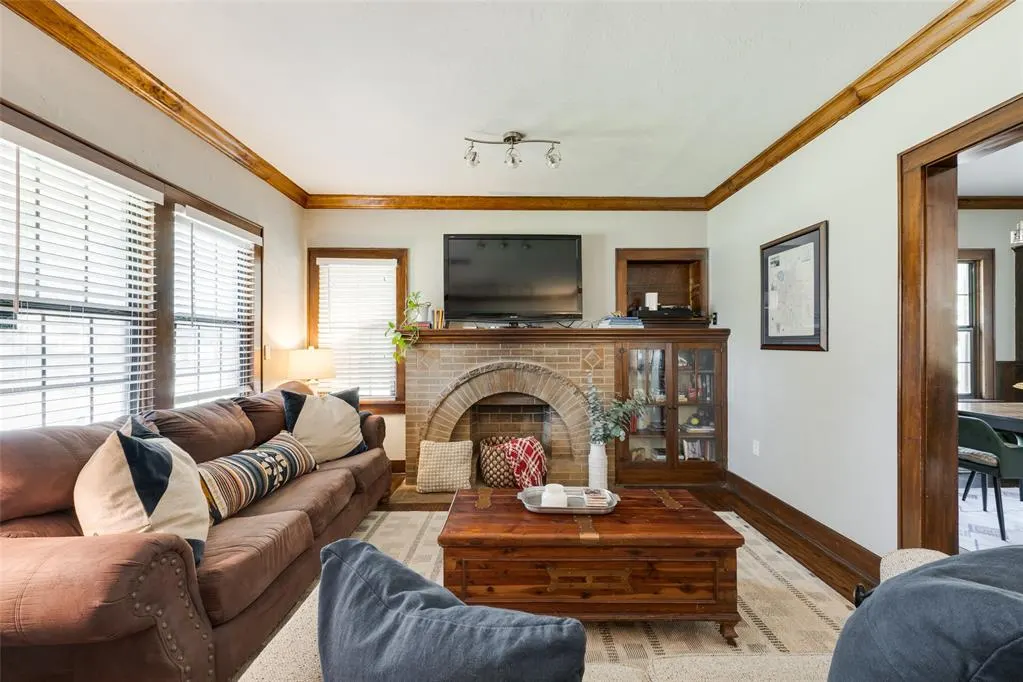 Photo 8 — 2409 NW 19th Street, Oklahoma City, OK 73107