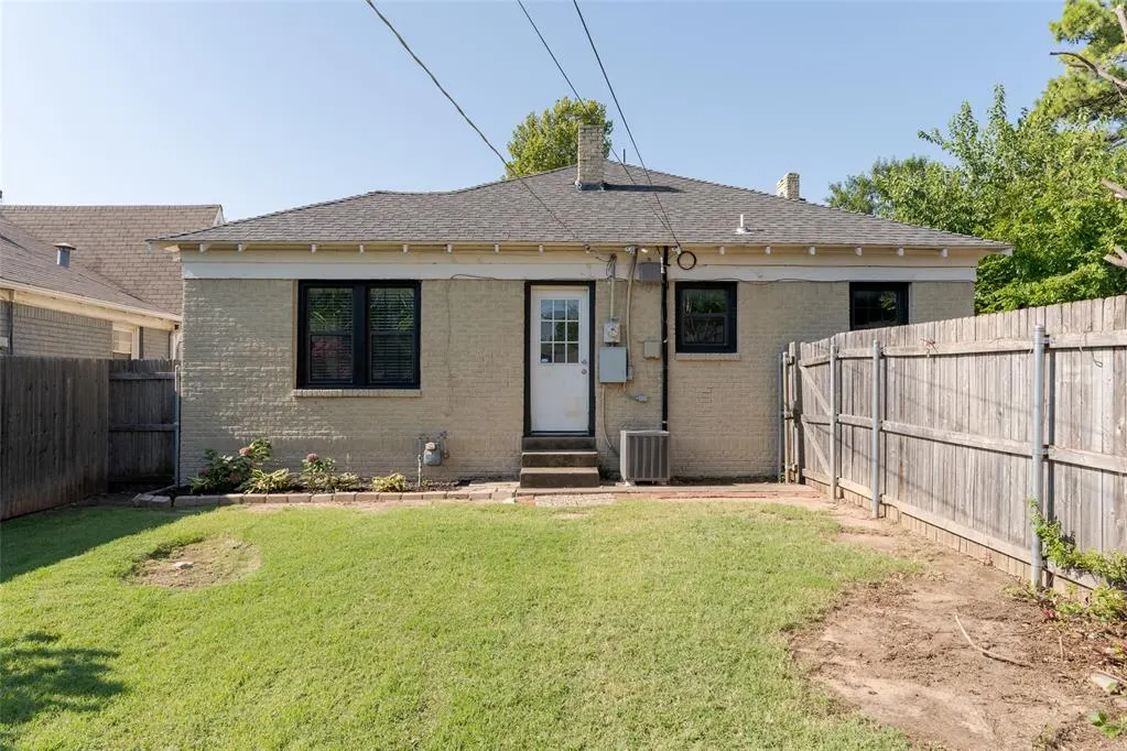 Photo 38 — 2409 NW 19th Street, Oklahoma City, OK 73107
