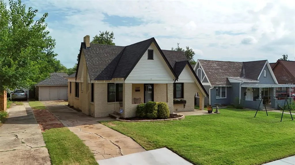 Photo 3 — 2409 NW 19th Street, Oklahoma City, OK 73107