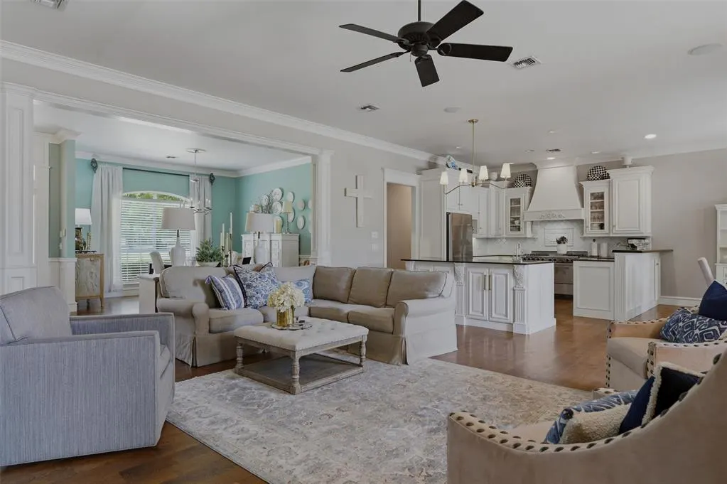 Photo 7 — 2 S Arcadian Oaks Drive, Edmond, OK 73034