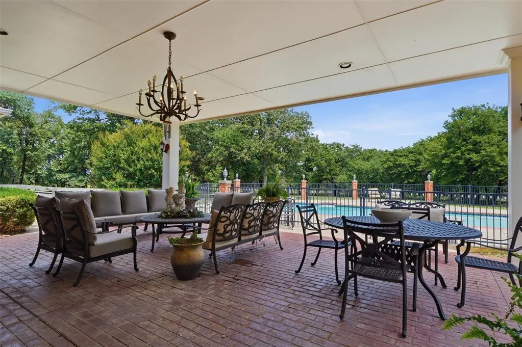 Photo 24 — 2 S Arcadian Oaks Drive, Edmond, OK 73034