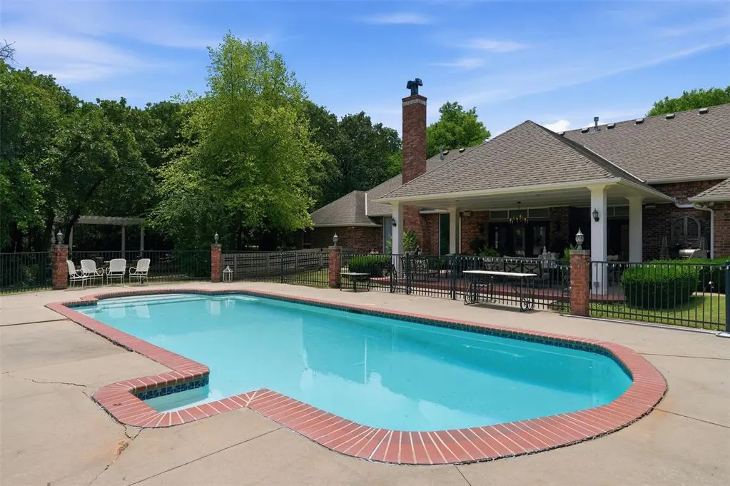 Photo 25 — 2 S Arcadian Oaks Drive, Edmond, OK 73034