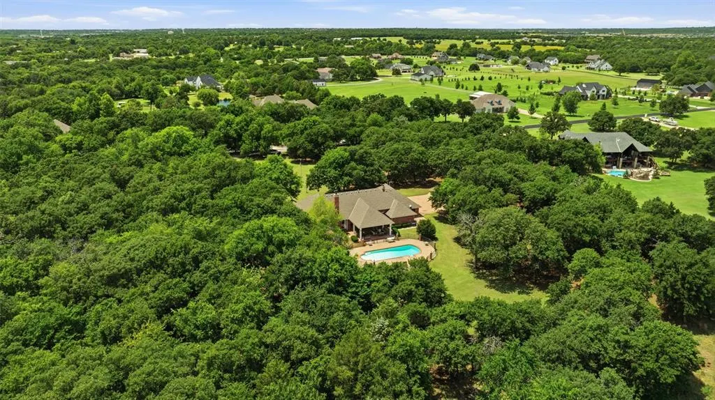 Photo 34 — 2 S Arcadian Oaks Drive, Edmond, OK 73034