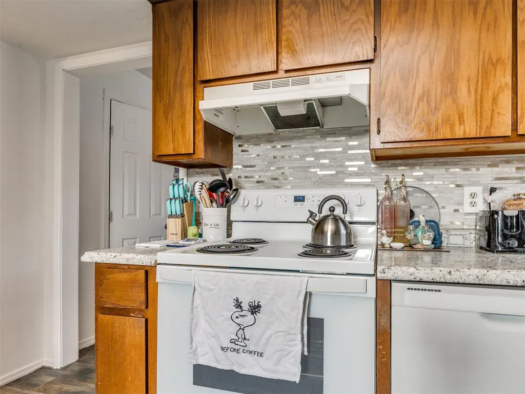 Photo 13 — 1811 Wren Street, Norman, OK 73069