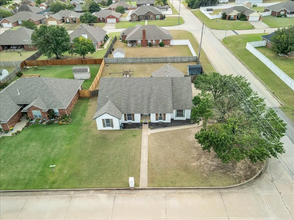 Photo 43 — 1301 Manchester Drive, Shawnee, OK 74804
