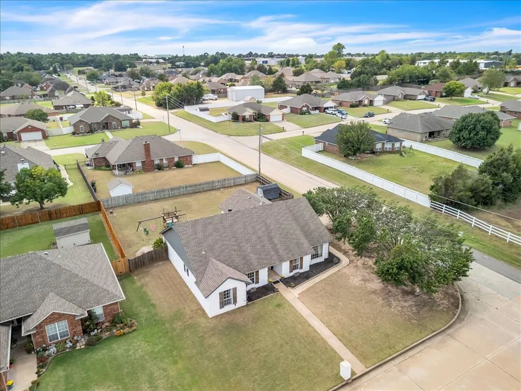 Photo 45 — 1301 Manchester Drive, Shawnee, OK 74804