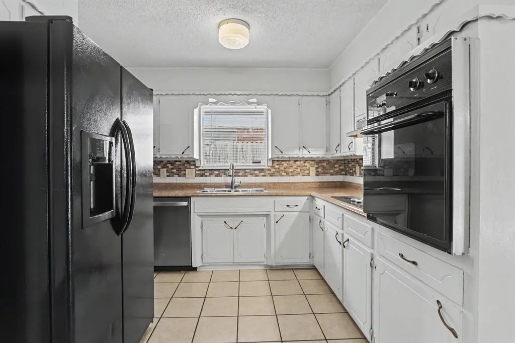 Photo 4 — 4024 N Nicklas Avenue, Oklahoma City, OK 73122