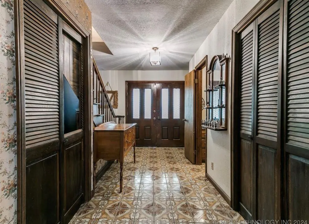 Photo 10 — 12655 Bristlecone Drive, Henryetta, OK 74437