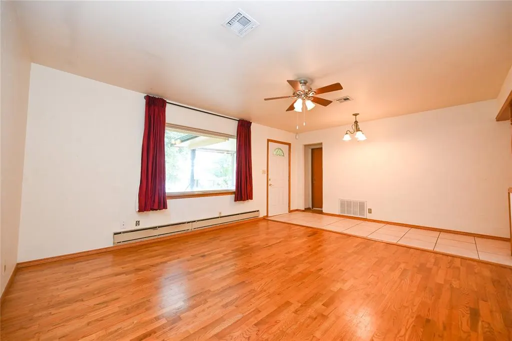 Photo 4 — 27 Shannon Drive, Chickasha, OK 73018