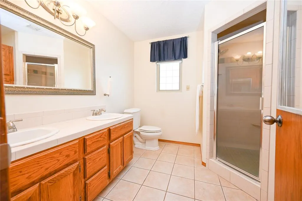 Photo 14 — 27 Shannon Drive, Chickasha, OK 73018