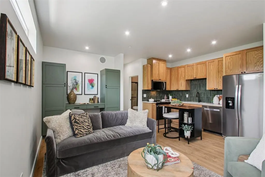 Photo 4 — 1744 NW 15th Street 3E, Oklahoma City, OK 73106