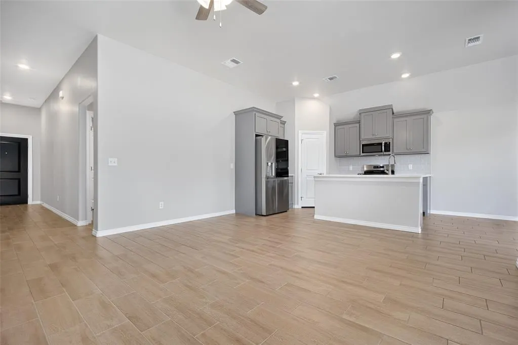 Photo 6 — 4013 Lleyton Drive, Norman, OK 73072