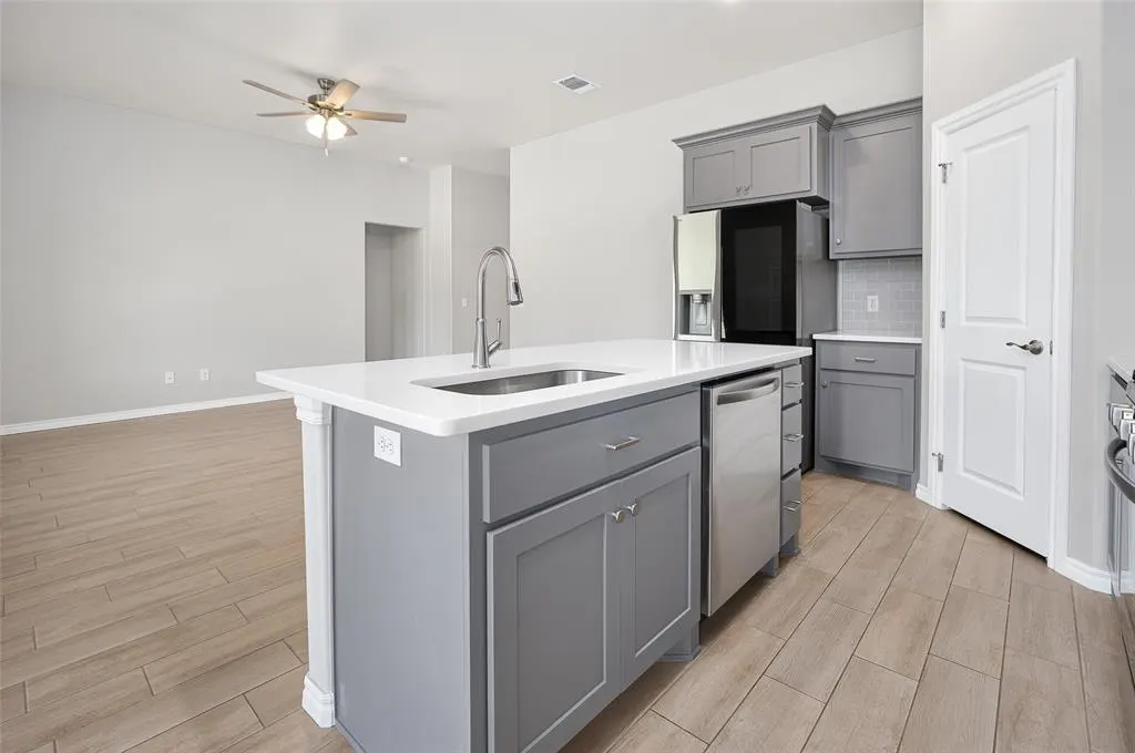 Photo 12 — 4013 Lleyton Drive, Norman, OK 73072