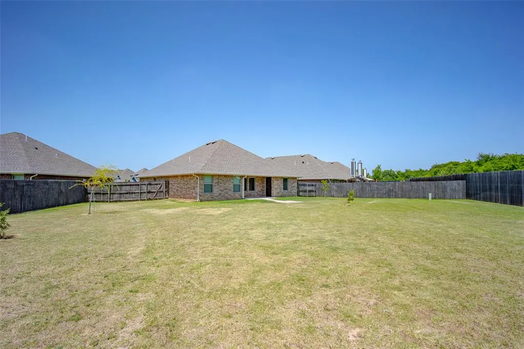 Photo 33 — 4013 Lleyton Drive, Norman, OK 73072