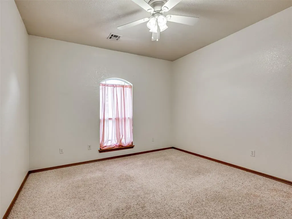 Photo 22 — 20200 SE 43rd Street, Harrah, OK 73045