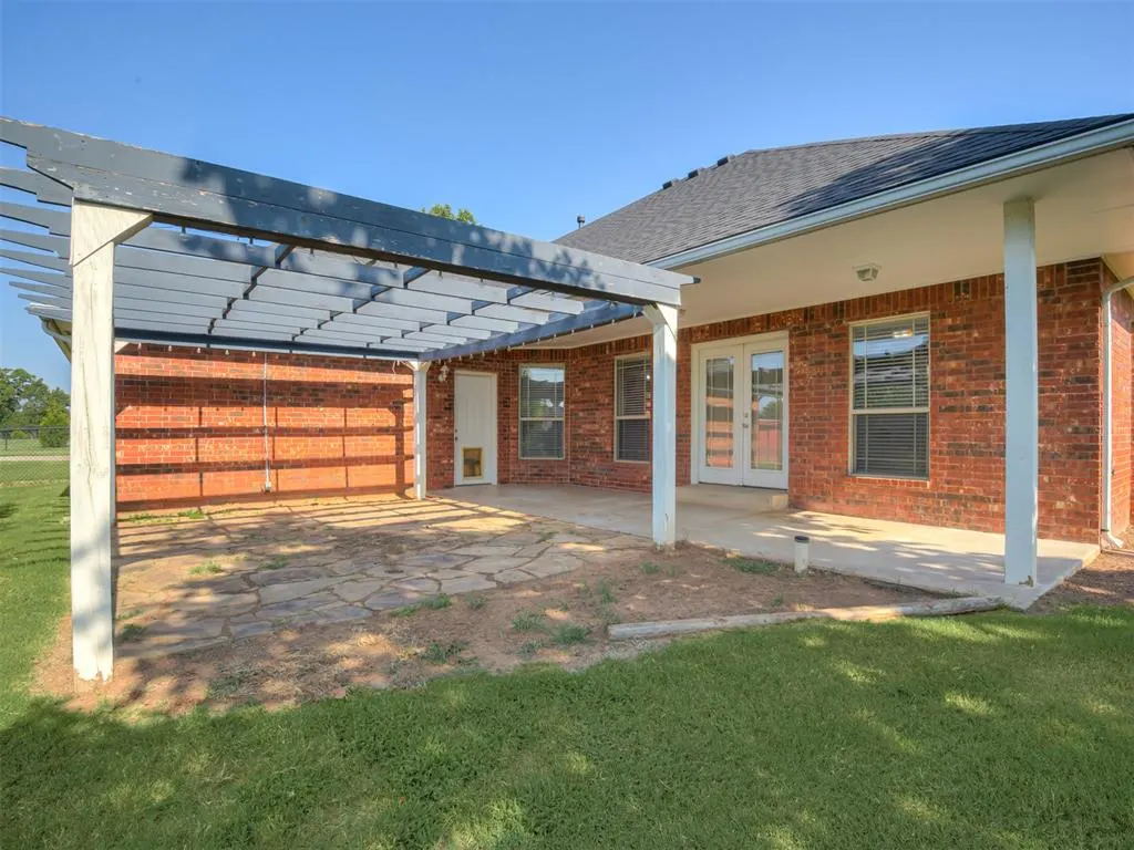 Photo 28 — 20200 SE 43rd Street, Harrah, OK 73045