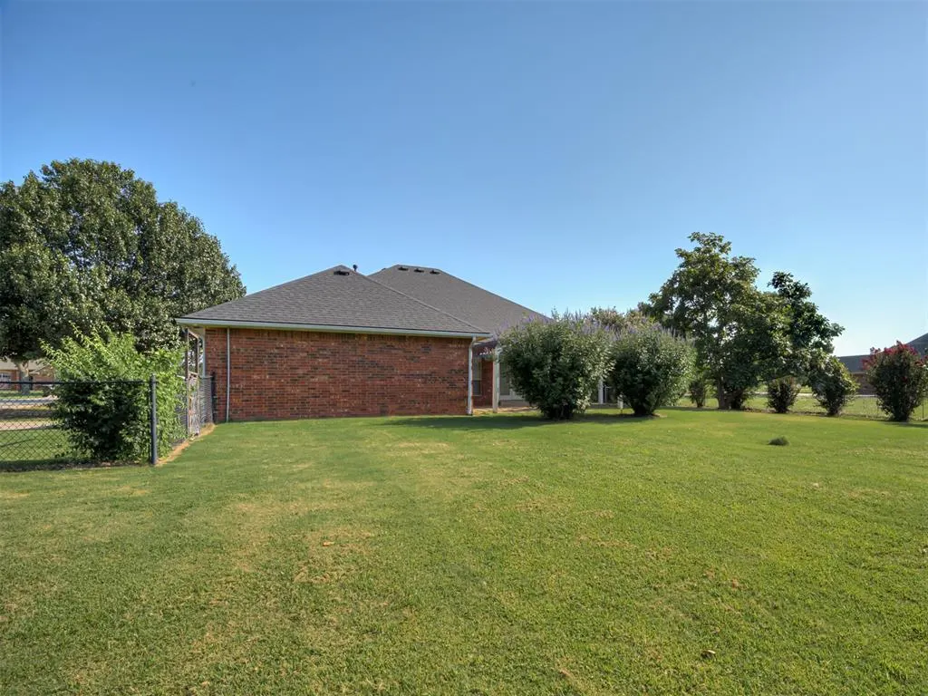 Photo 30 — 20200 SE 43rd Street, Harrah, OK 73045