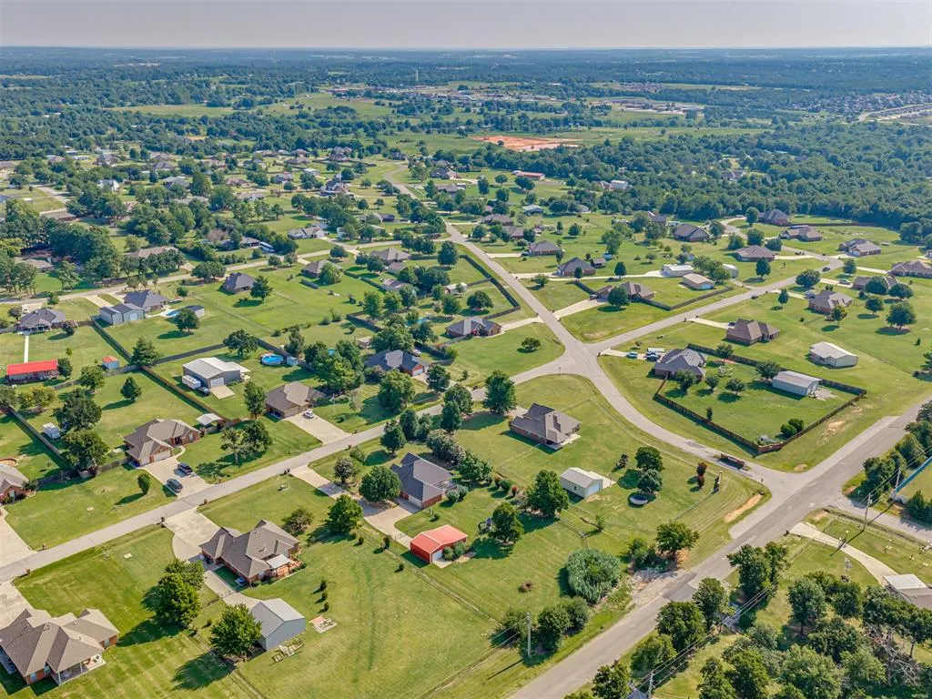 Photo 44 — 20200 SE 43rd Street, Harrah, OK 73045