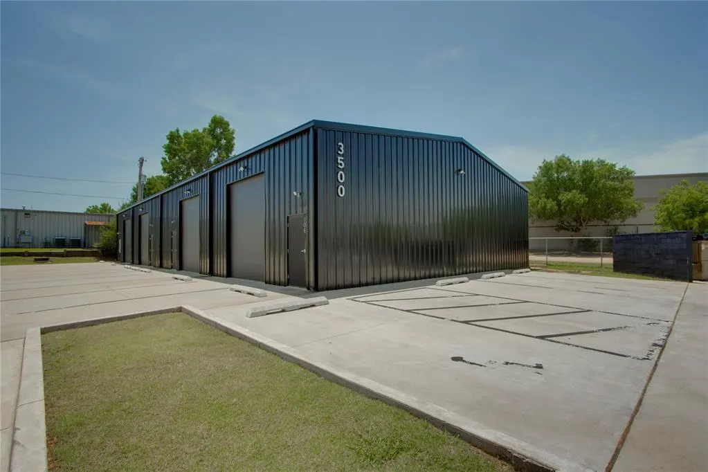 Photo 3 — 3500 Wellsite Drive 200, Norman, OK 73069
