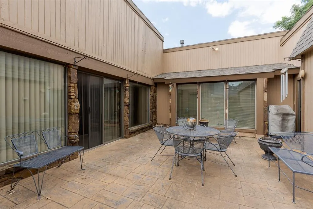 Photo 9 — 2624 SW 111th Street, Oklahoma City, OK 73170