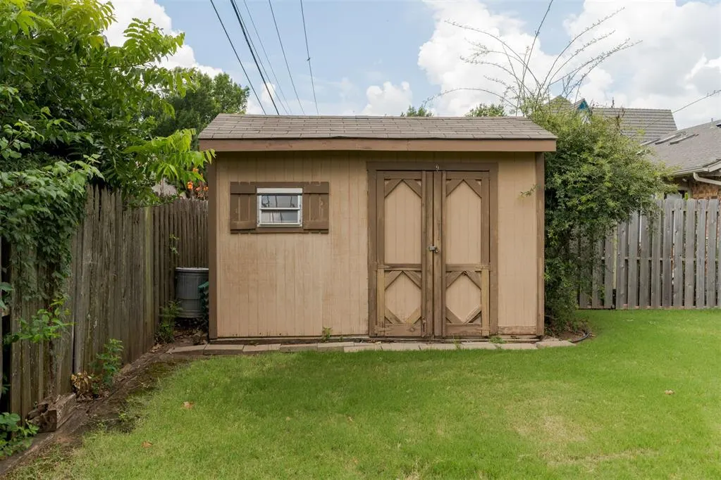 Photo 13 — 2624 SW 111th Street, Oklahoma City, OK 73170
