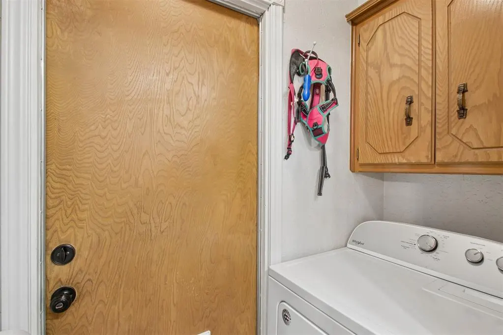 Photo 12 — 1209 NE 6th Street, Moore, OK 73160