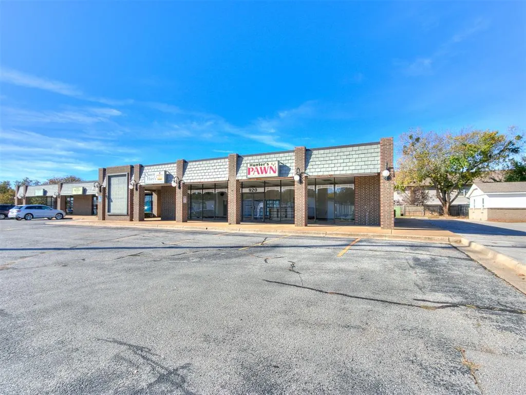 Photo 3 — 920 SW 24th Avenue 920, Norman, OK 73069