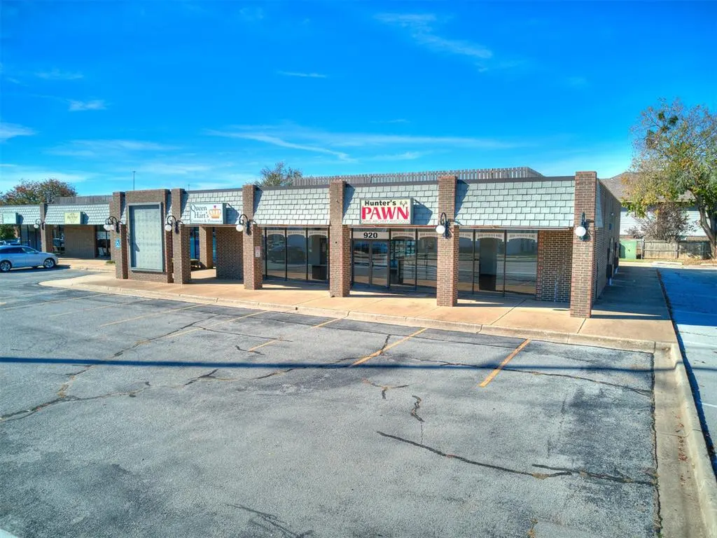 Photo 9 — 920 SW 24th Avenue 920, Norman, OK 73069