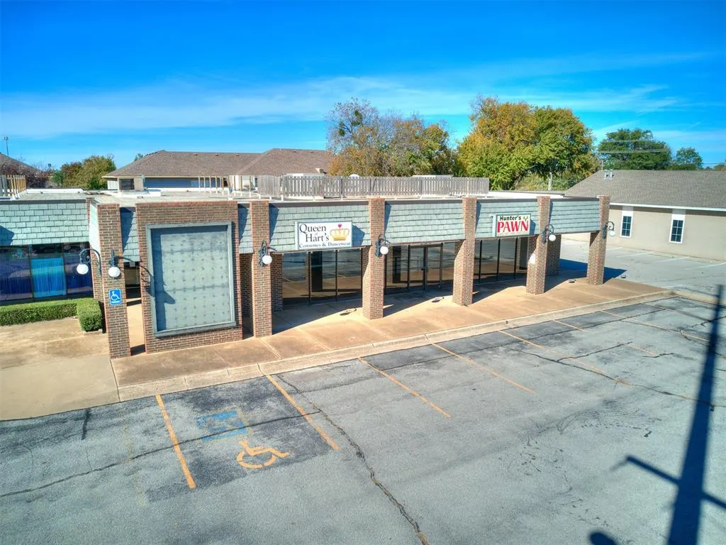 Photo 12 — 920 SW 24th Avenue 920, Norman, OK 73069