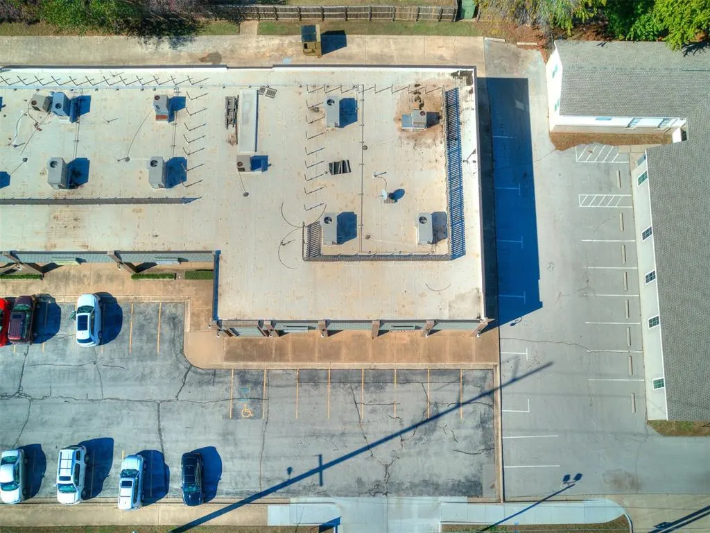 Photo 13 — 920 SW 24th Avenue 920, Norman, OK 73069
