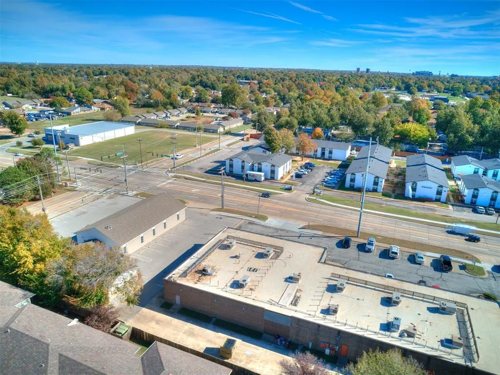 Photo 14 — 920 SW 24th Avenue 920, Norman, OK 73069