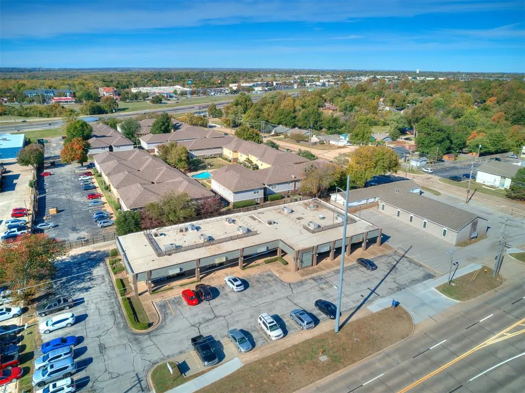 Photo 21 — 920 SW 24th Avenue 920, Norman, OK 73069