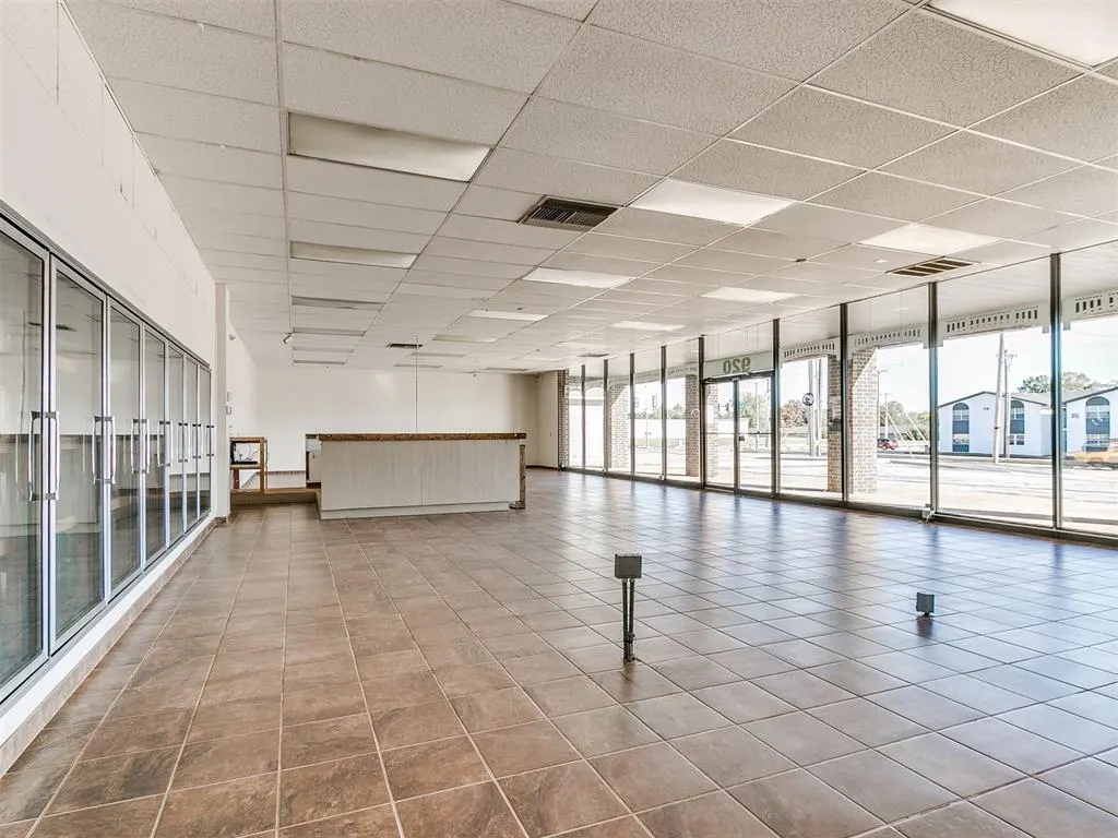 Photo 24 — 920 SW 24th Avenue 920, Norman, OK 73069