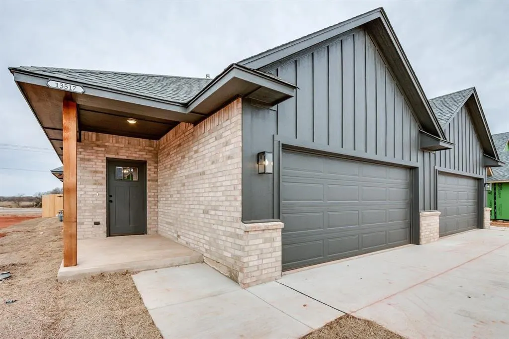 Front exterior — 13517 Calli Court, Piedmont, OK 73078